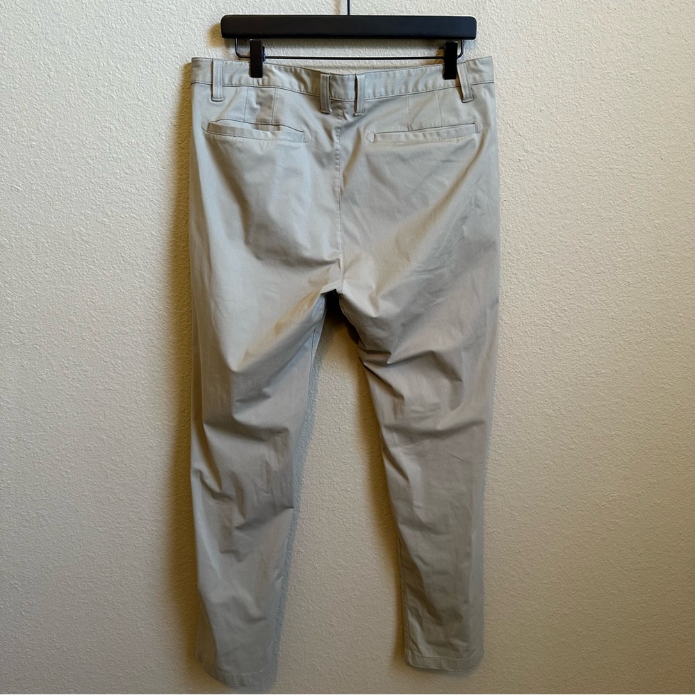Rhône Men’s Commuter Pant Classic - Picture 2 of 4